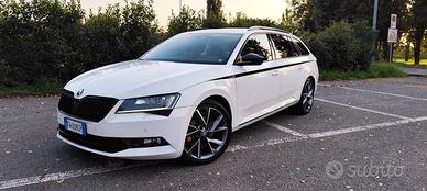 Skoda Superb Sportline 2.0 DSG