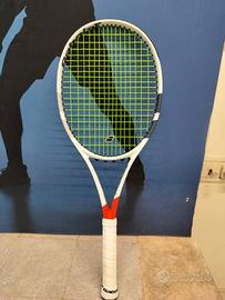 babolat pure strike 100 