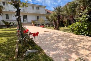 Casa con terreno a Gizzeria Lido