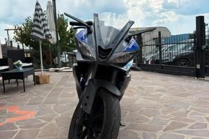 YAMAHA YZF-R125 125cc 4 tempi Full optional racing