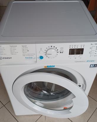 Lavatrice Indesit innex 8 kg ben tenuta!!