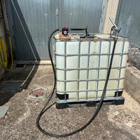 Vasca gasolio 1000l con pompa piusi
