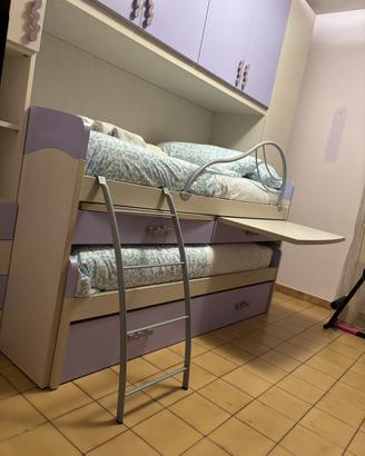 Letto Giessegi con scrittoi e cassetti
