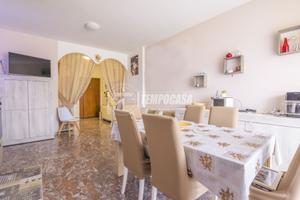 LUMINOSO APPARTAMENTO CON BALCONI, SOFFITTA E GARA