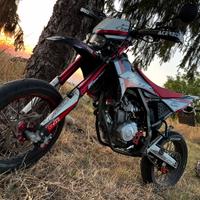 Fantic 125 motard casa