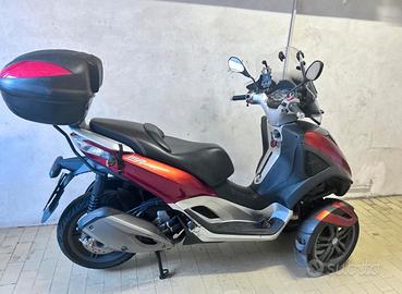 Piaggio mp3 LT Yourban 300