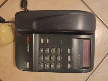 telefono Telecom con omaggio 