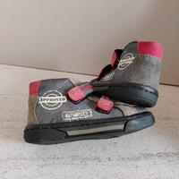 scarpe per bimbo canguro