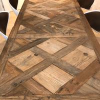 Tavolo in legno con sedie (6 persone)