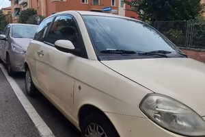 Lancia y