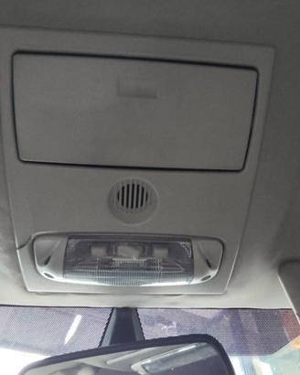 Plafoniera anteriore FORD MONDEO del 2009