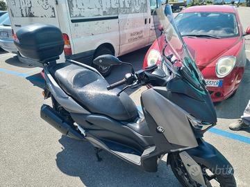 XMAX - 300  km 21800