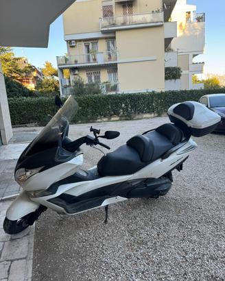 Honda swt 400 anno 2013