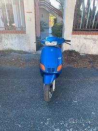 Piaggio zip disk con sospensione targa
