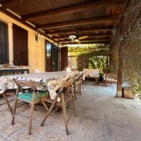 VILLA A SCHIERA A MOLINELLA