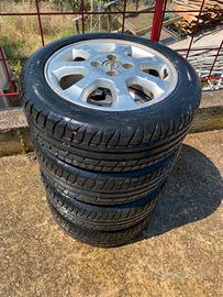 Gomme e cerchi opel
