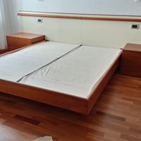 Letto matrimoniale in ciliegio