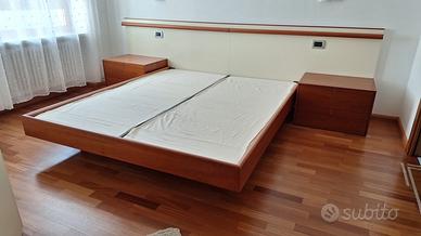 Letto matrimoniale in ciliegio