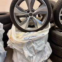 CERCHI ORIGINALI AUDI SPORT 19" CON GOMME TERMICHE