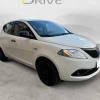 Lancia Ypsilon 1.2 69 CV 5 porte Elefantino Blu