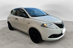 Lancia Ypsilon 1.2 69 CV 5 porte Elefantino Blu
