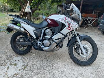 Honda Transalp 700