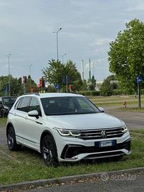 Volkswagen Tiguan R line TSI