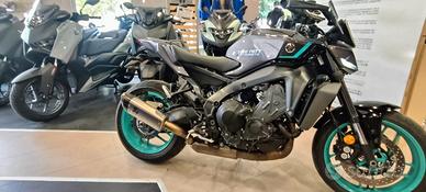 Yamaha MT-09 Full
