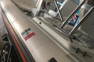zar 57 con suzuki 140 e Johnson 5cv di scorta