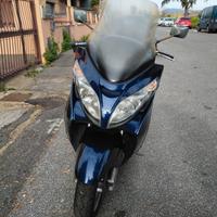 SUZUKI BURGMAN 400