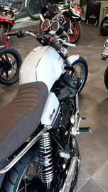 Moto Guzzi v7 special