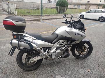 Suzuki V Strom DL 1000 - 2004