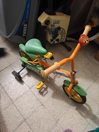 bicicletta con rotelle