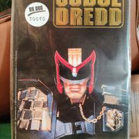 Fumetto Judge Dredd numero unico e numerato