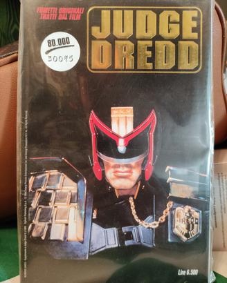 Fumetto Judge Dredd numero unico e numerato