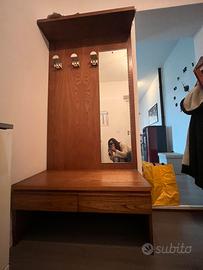 Mobile ingresso vintage appendiabiti