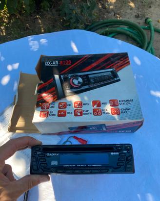 Autoradio Audiola CD / MP3 / USB con Scatola