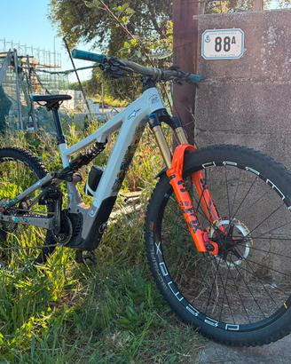 Emtb Focus Sam 2 6.9