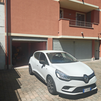 Renault Clio Moschino - 2019