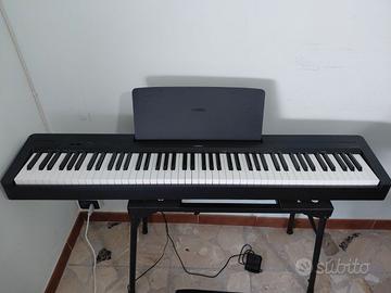 Pianoforte digitale yamaha p-145BTB