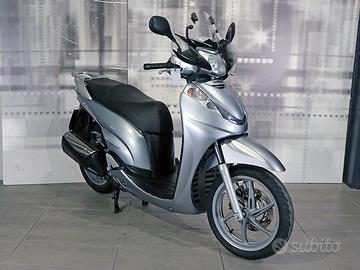 Honda SH 300