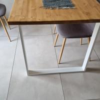 Tavolo  cucina o sala in legno lamellare 