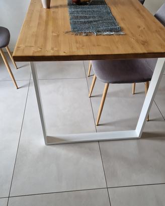 Tavolo  cucina o sala in legno lamellare 
