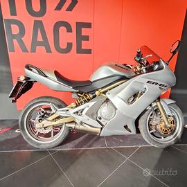 Kawasaki ER 6F (2006)