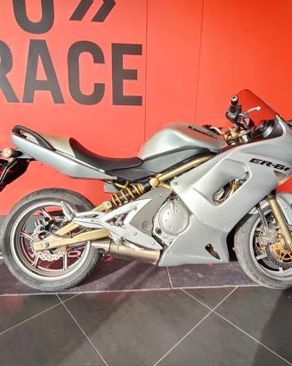 Kawasaki ER 6F (2006)