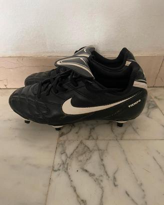 scarpe da calcio Nike Tiempo