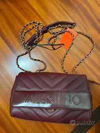 Bosetta donna Bordeaux Valentino