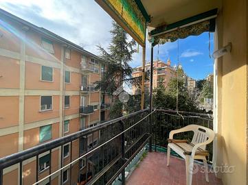 4 LOCALI A GENOVA