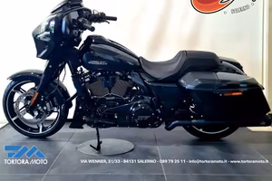 HARLEY DAVIDSON Street Glide 117 1923 Street Glide