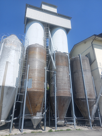 Silos in vetroresina